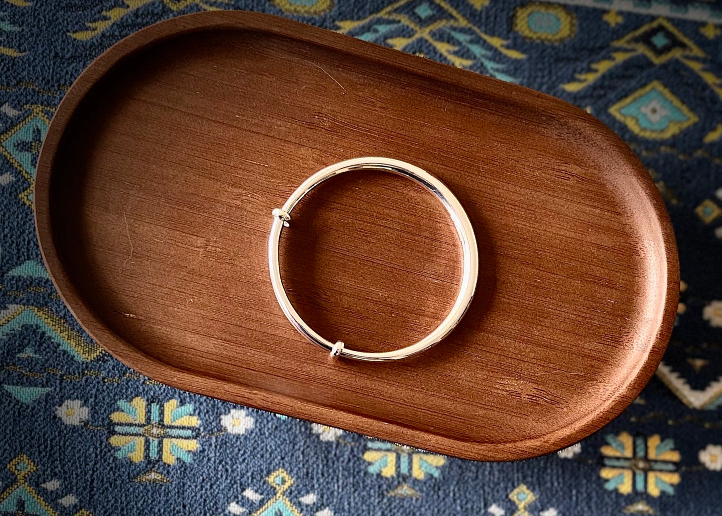 「乡野丫头」传福银镯|侗族经典银镯 可调节手工999纯银手镯